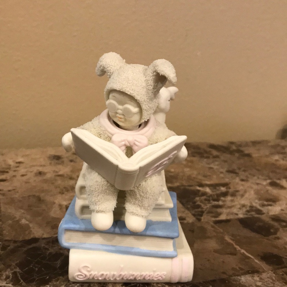 Snowbunnies music box